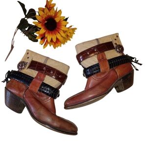 Unique Vintage Multicolor Twotone leather Upcycled ankle boots size 7